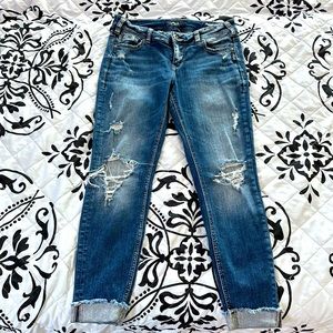 Silver Jeans Co. Suki Mid Skinny W 31 L 27.5 distressed Jean 9” rise